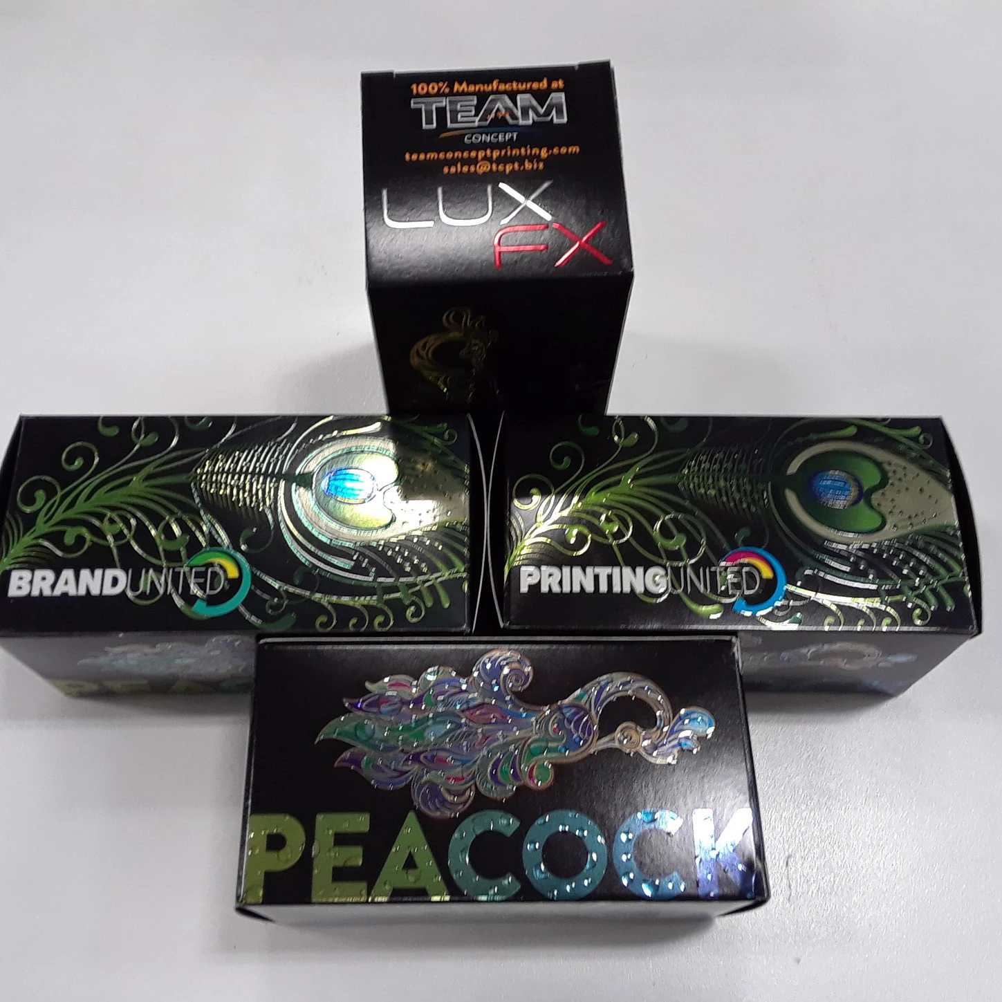 Custom Premium 3D Varnish Candle Perfume Holographic Foil Folding Paper Box For Printing Skincare Cosmetic Packaging Boxes