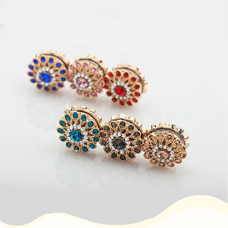 JYL Muslim Women Bling Crystal Magnetic Brooches Peacock Diamond Magnet Scarf Safety Pin Jewelry Hijab Pin
