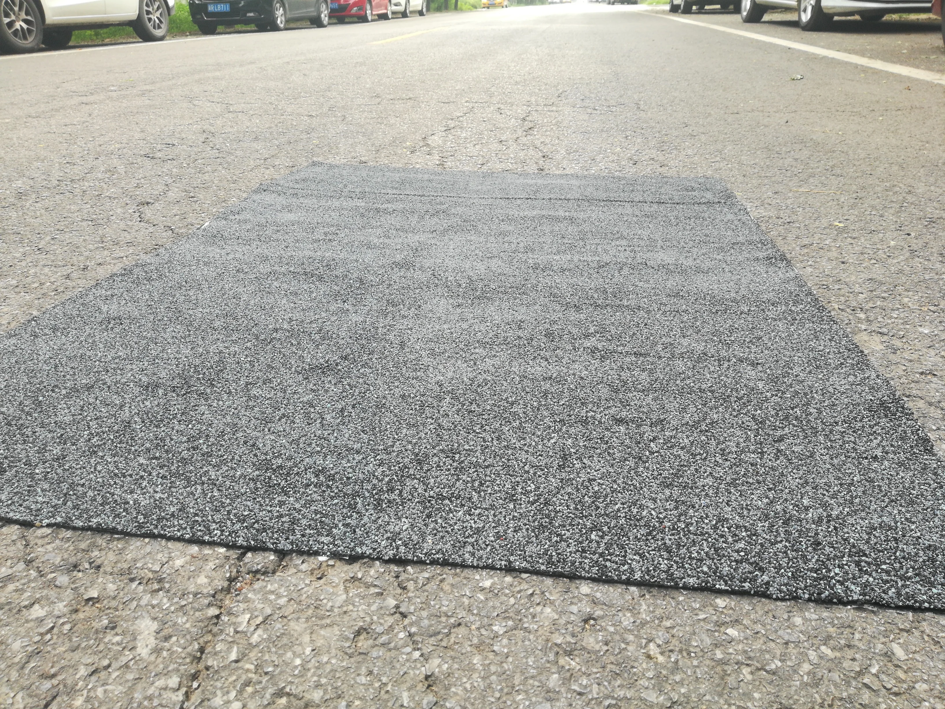 Road Anti-Crack Tape Road Repair Bitumen Band Self-sticking Waterproof tape