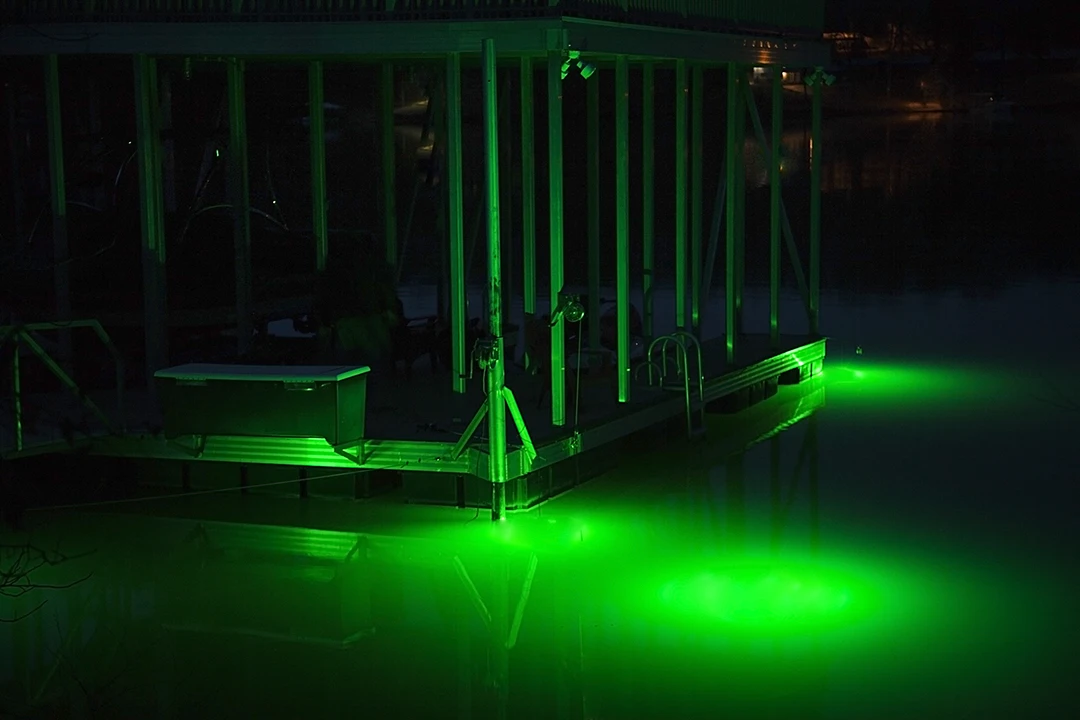 Super Bright Underwater Lighting Boats Yachts Ships Docks Use DC12V DC24V 300W RGB LED Underwater Lights