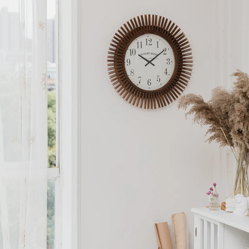 Brown Color Original Wood Handmade Room Decoration Antique Wooden Clock wall clocks