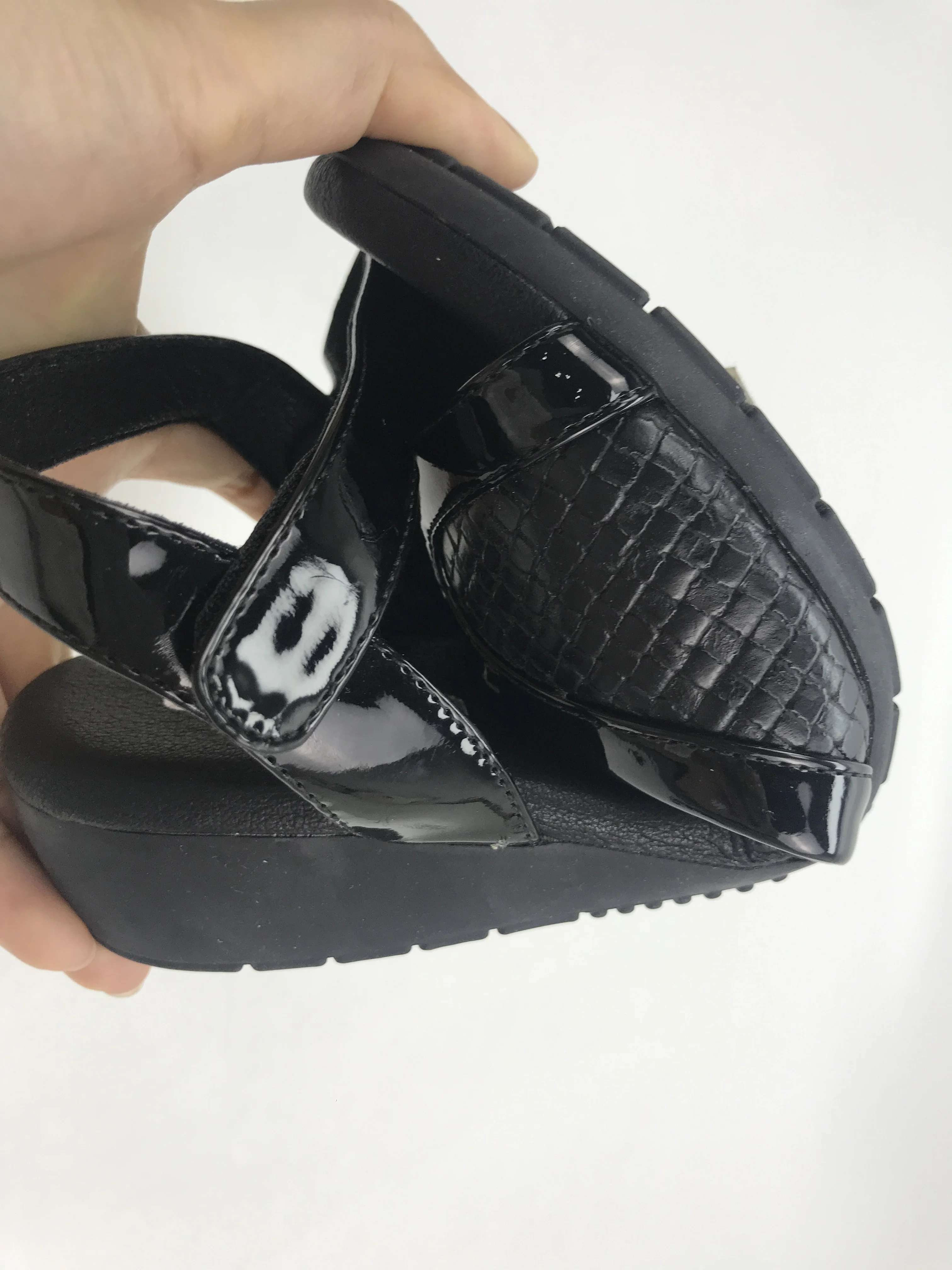 Low wedge sandals women lady femme new style walking shoes comfort Thick soled anti slip flat slippers sandals