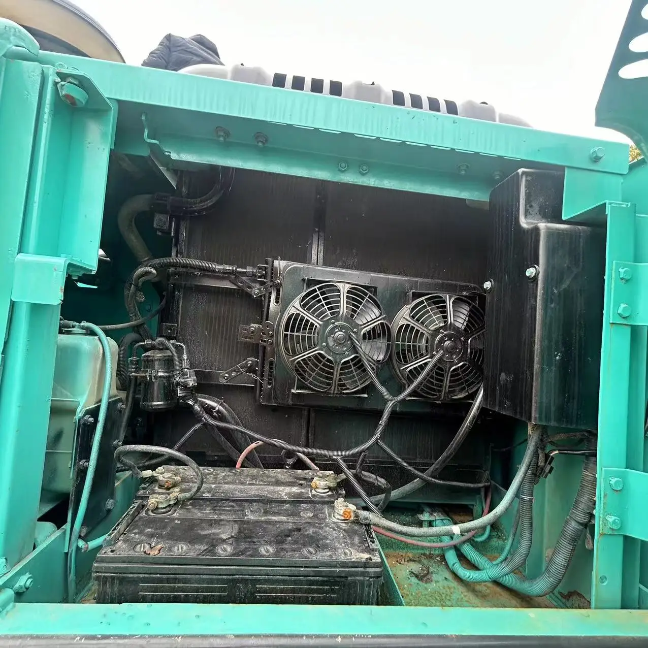 Экскаватор Kobelco SK210 LC 210LC-8 210LC-10 отлично работает по низкой цене