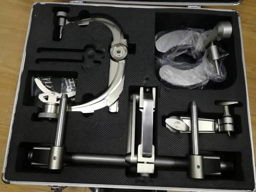 Mayfield Headframe/ Surgical Head Clamp/Three-point skull clamp