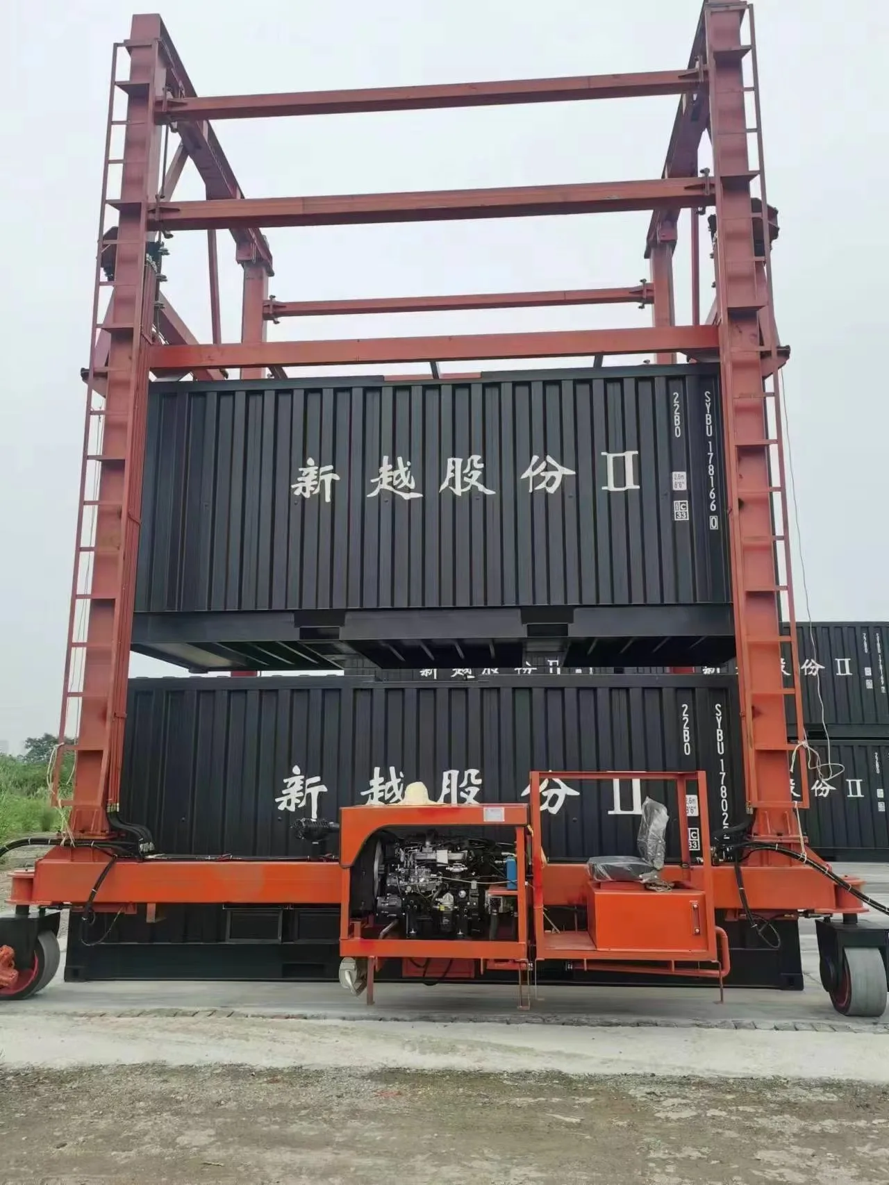 20ft 40ft mobile portable lift shipping container crane yard shipping for sale