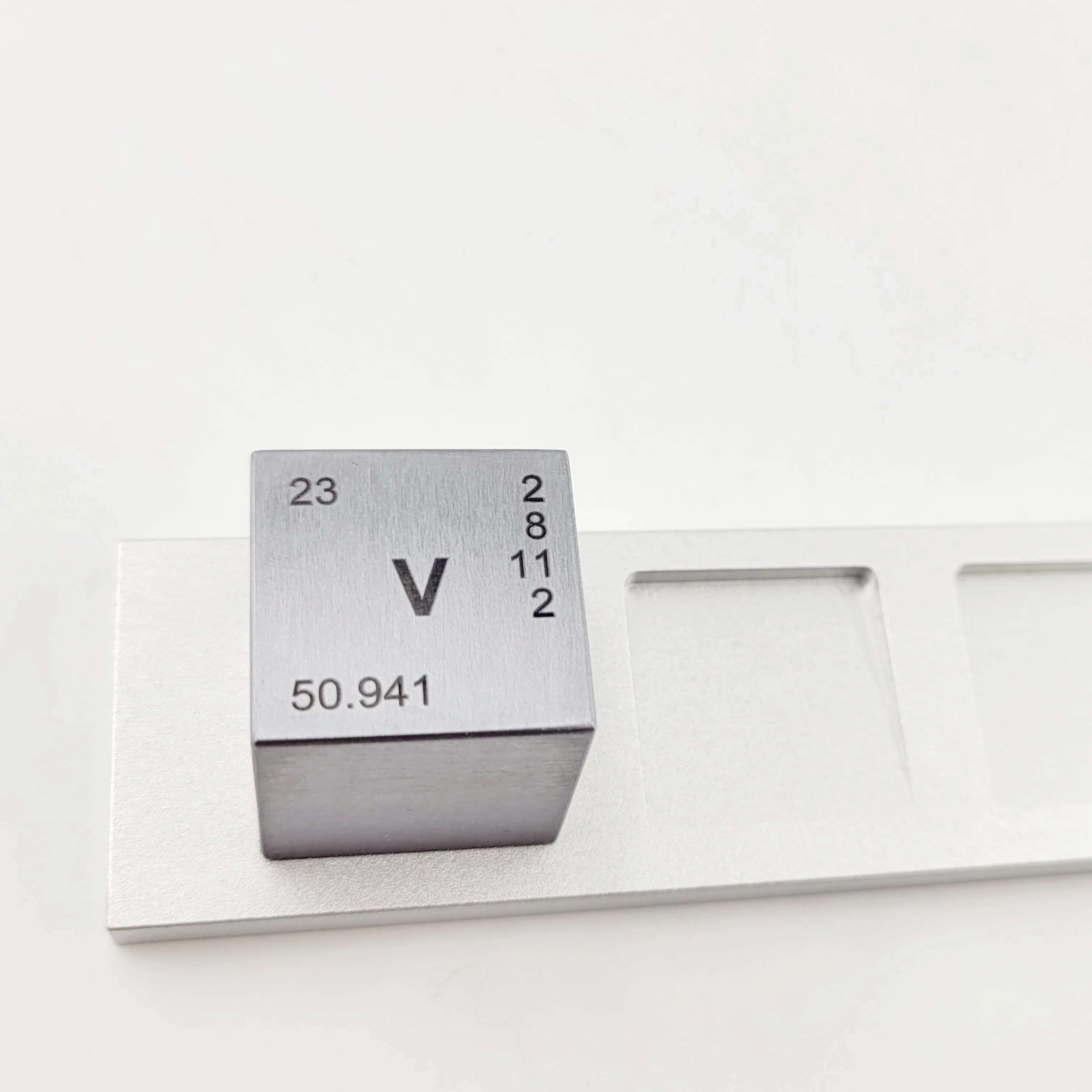 Metal Element Cubes Vanadium  Metal Element Cubes Table Decoration Business Gift metal cube