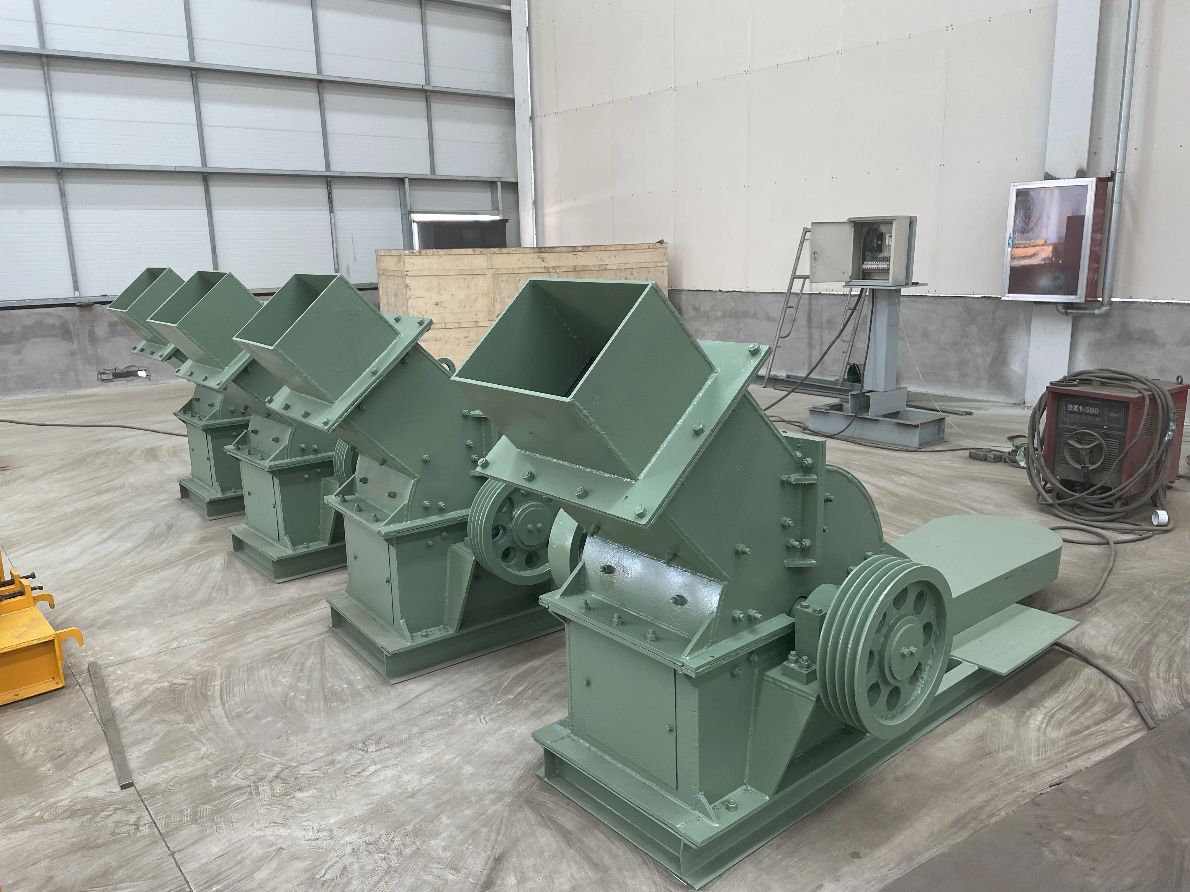 Coal Crusher Hammer Mill Crusher, Soil Crushing Machine Hammer Crusher For Mining