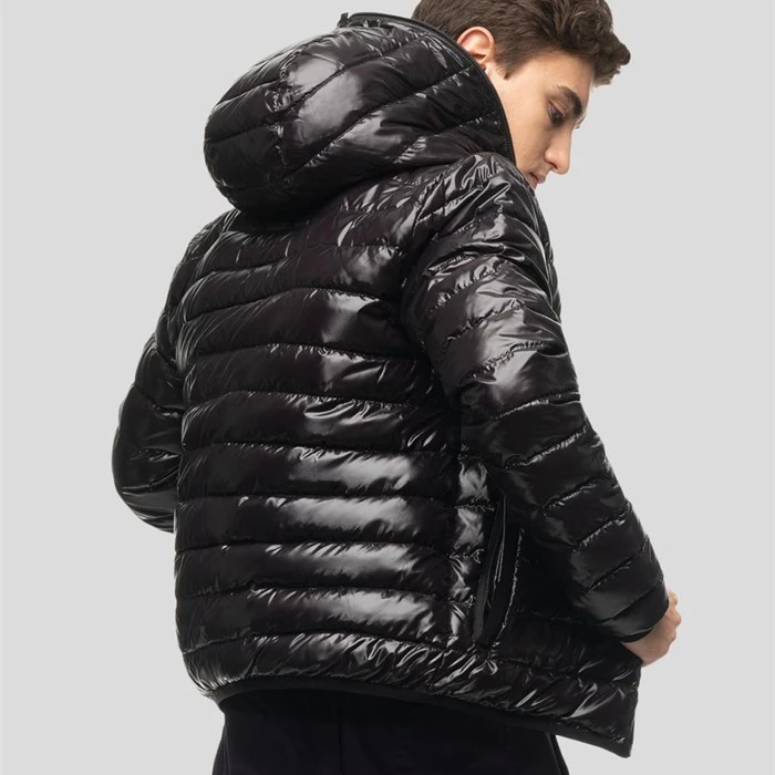  OEM High Quality Men Outdoor Waterproof Windproof Lightweight Breathable Softshell Sport Down