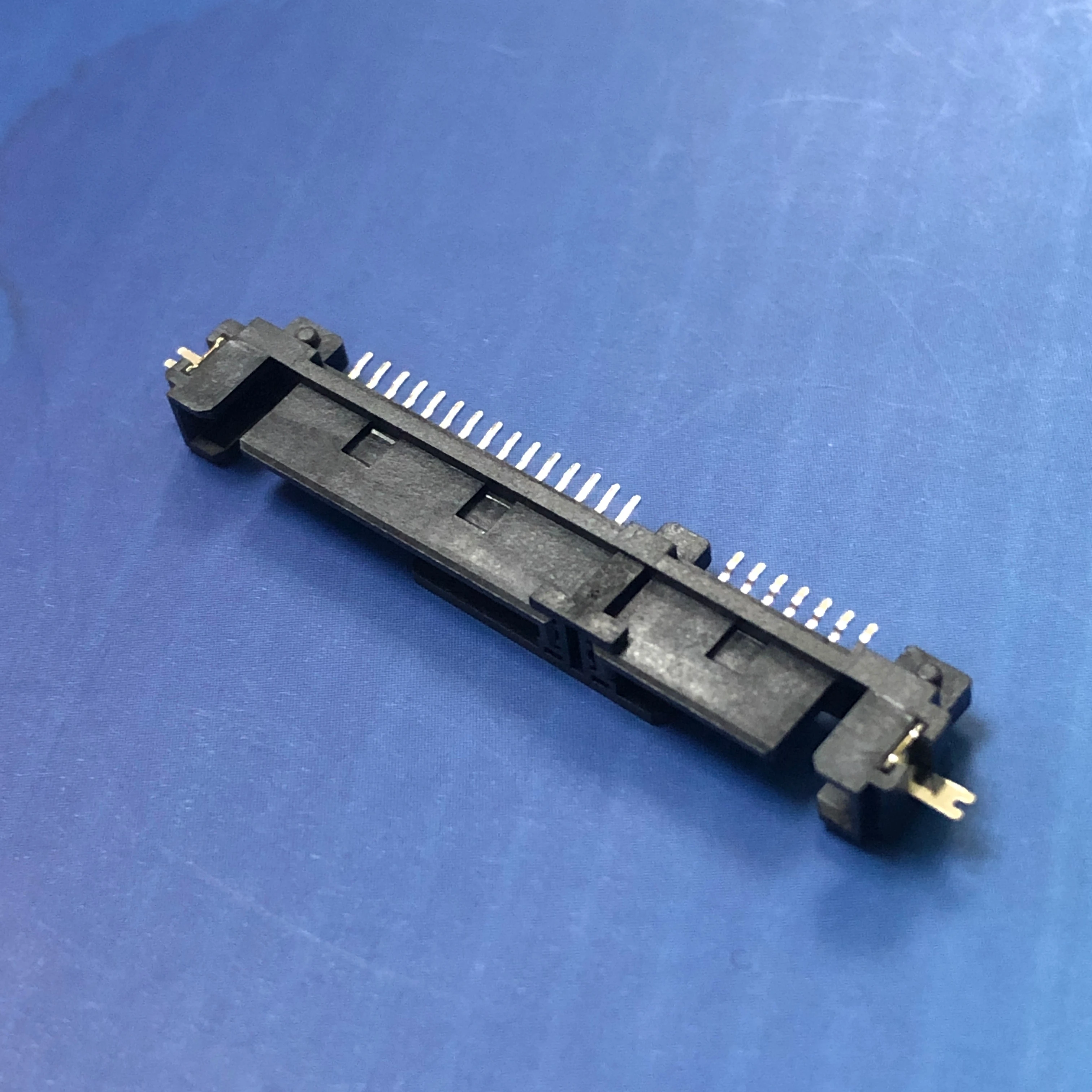 USB SATA 7 + 15 булавки штекер типа SMT разъем производство
