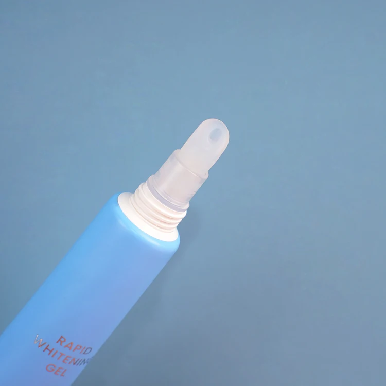 Label Custom Squeeze Lip Gloss Tubes Packing with Logo Silicone Application Soft Squeeze Lip Gloss Tube 10ml 15ml 20ml