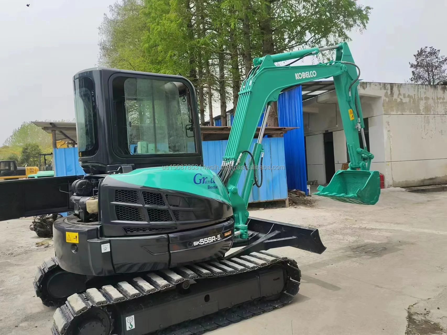 Используется оригинальный японский Гусеничный мини-экскаватор Kobelco SK55 подержанный экскаватор SK55SR