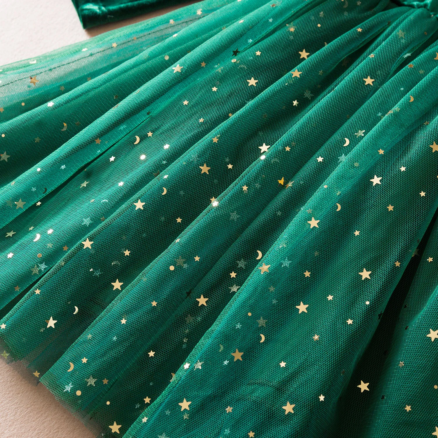 High quality autumn winter kids girls sequin dresses flutter velvet long sleeve glitter Christmas ruffle tulle princess dress