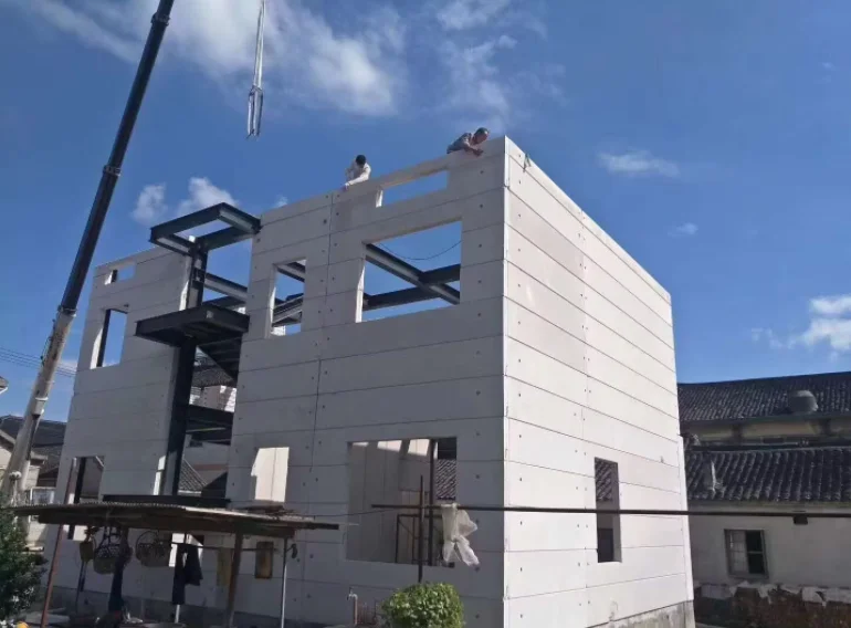 High Structural Savings AAC Wall Panel in Steel and Concrete