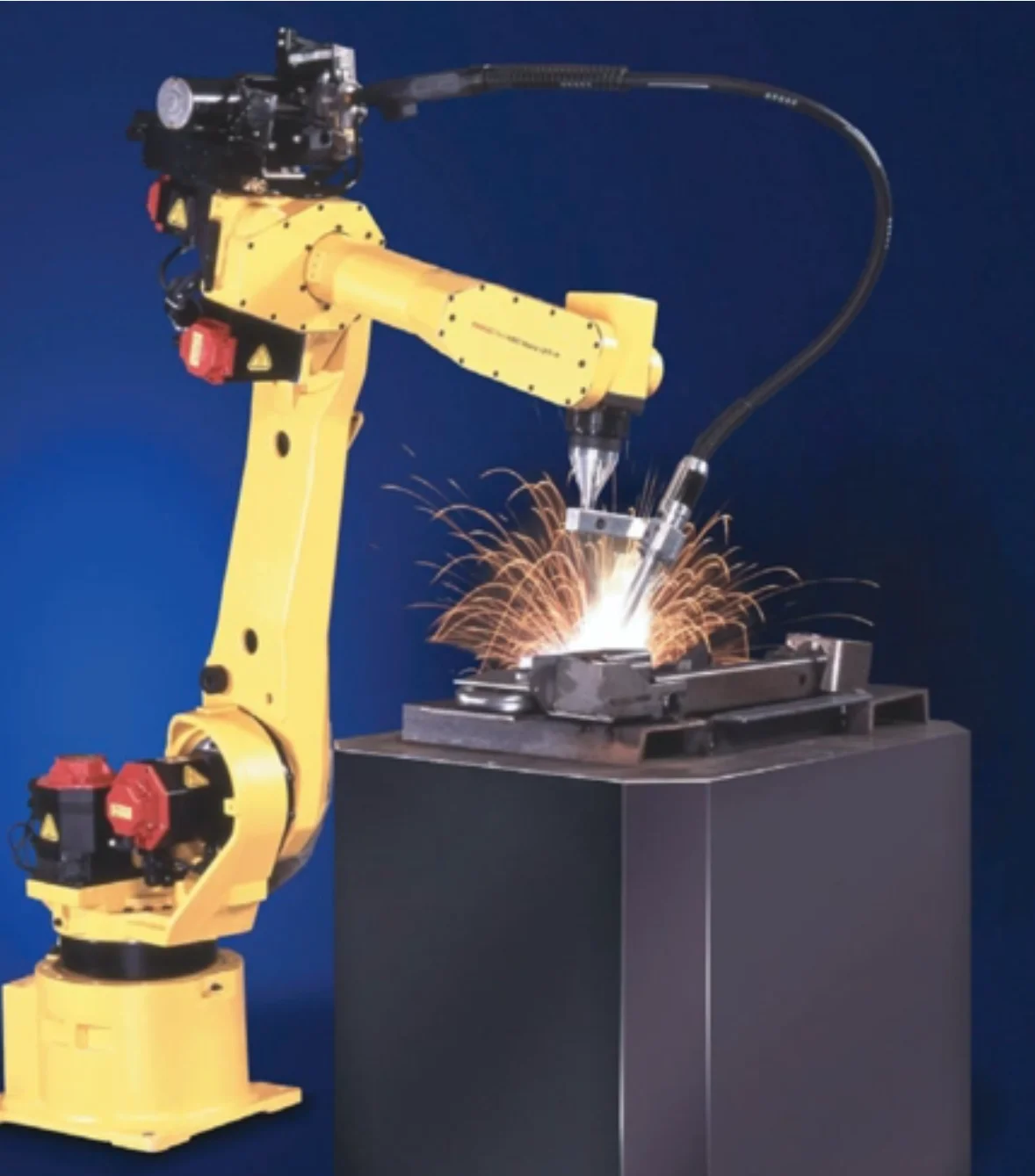 Небольшой Интеллектуальный сварочный робот FANUC LR Mate 200ID с сварочным аппаратом AOTI/сварочный аппарат KRII 200 CO2/MiG/MAG сварочная труба из нержавеющей стали