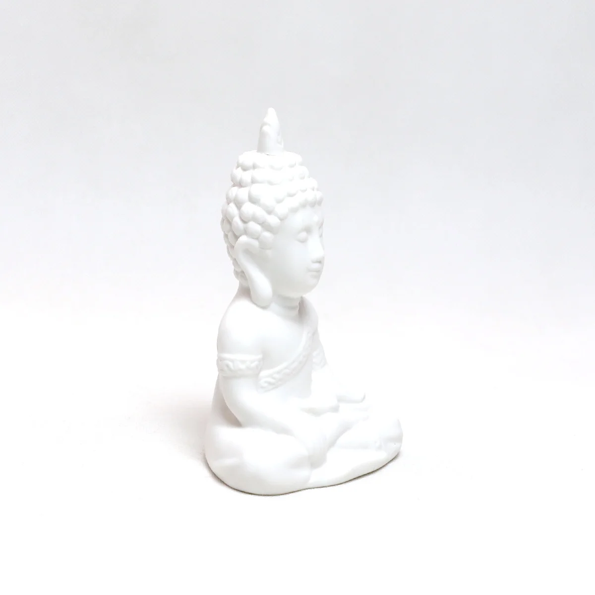 Custom Art Crafts Buddha Sculpture White Ceramic Buddha Statue Ornaments For Gifts Home Decoration