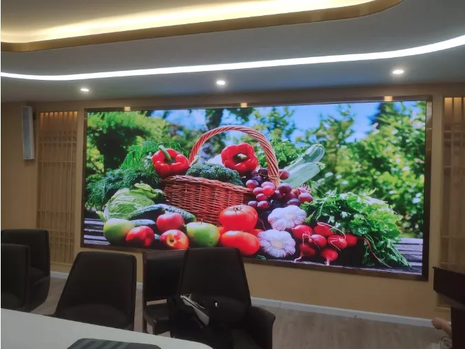 Yake P1.8 1.8mm P2 P2.5 2.5mm Indoor Fixed Led Display Screen Panel Pantalla De Led 25 Club KTV Wall Mount Led Wall Interior