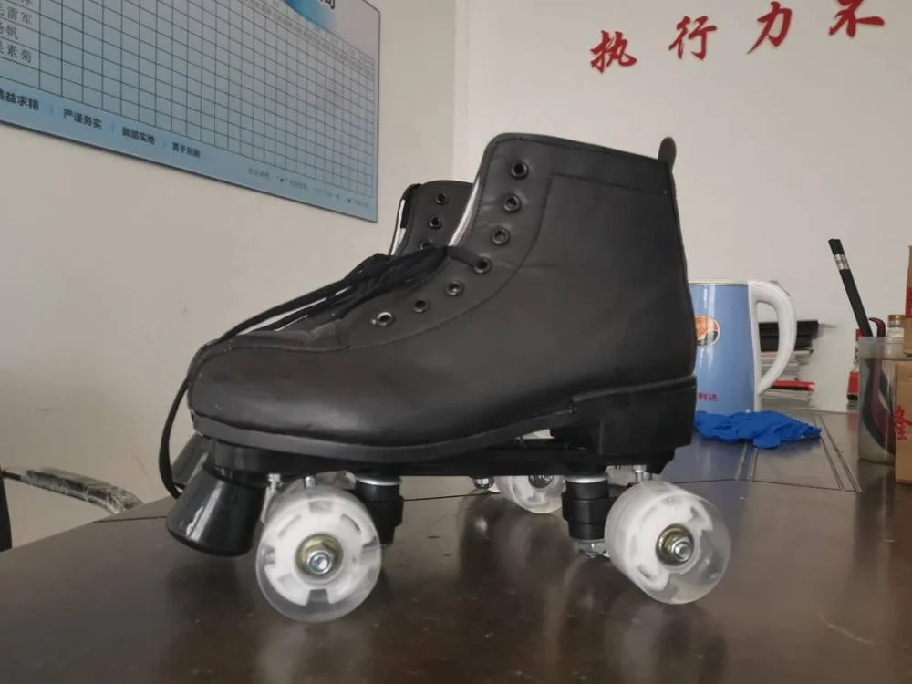Top quality adult and kids flashing roller skate