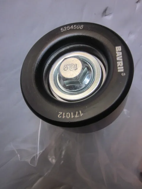 high quality diesel engine truck parts ISF2.8 belt tensioner idler pulley 5254598
