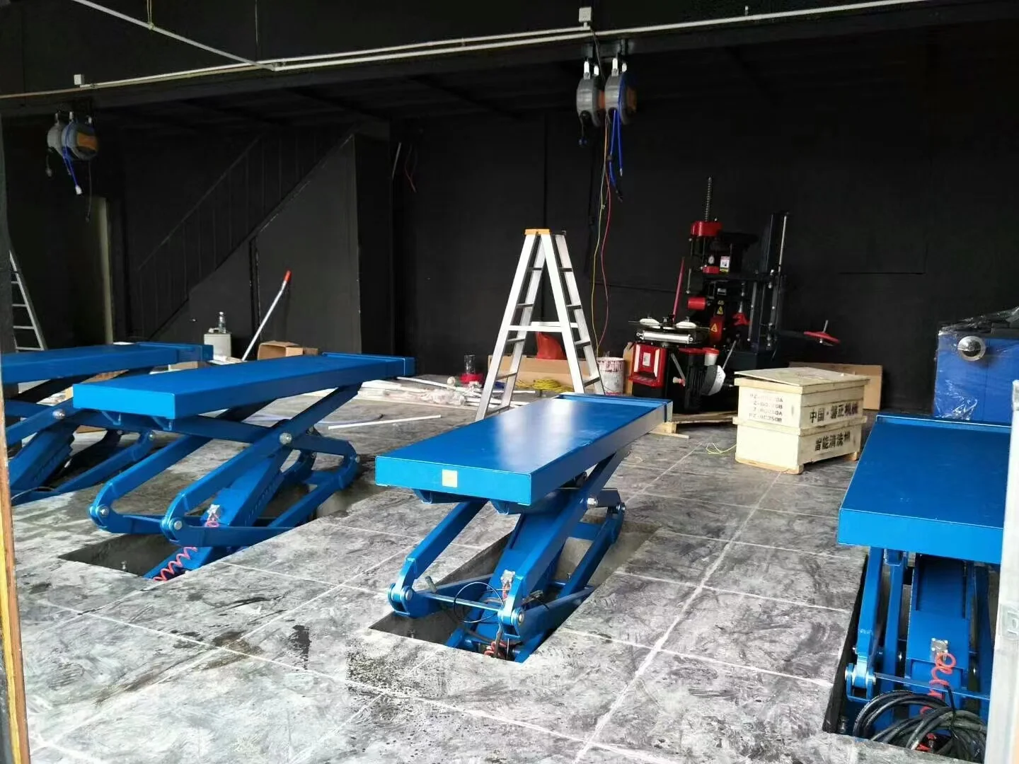 2024 New Garage 4000KG 1800mm Scissor Car Lift Workshop In-Ground Scissor Lift Platform Hydraulic Factory Wholesale Price