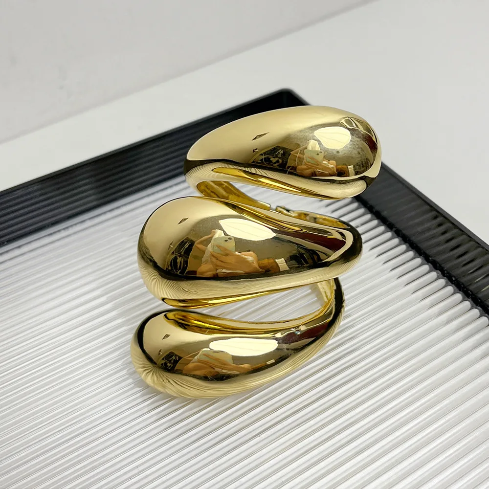 2024 Новое поступление модные дешевые оптовые дизайнерские Новые многослойные широкие браслеты в стиле панк большие массивные золотые