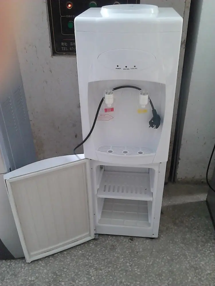 Public water dispenser cooler fountain