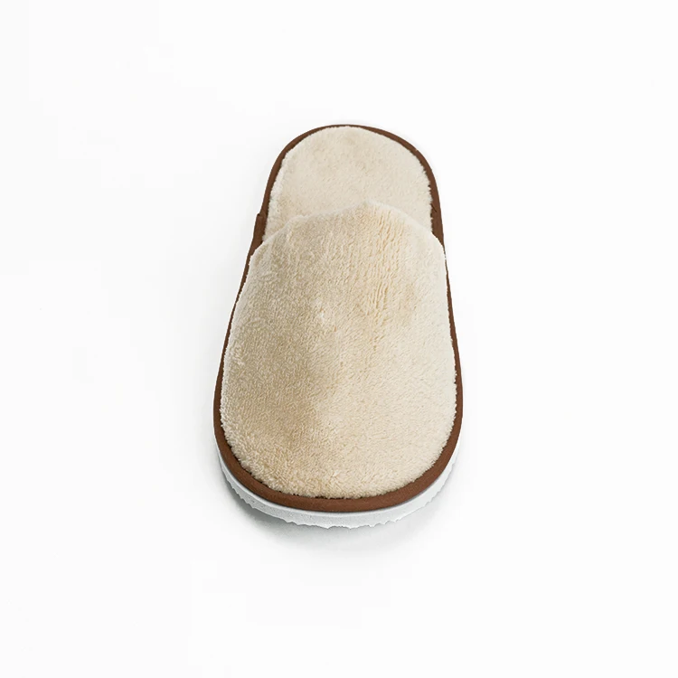 OEM customized indoor slippers hotel spa bathroom soft anti-slip disposable hotel slippers with logo
