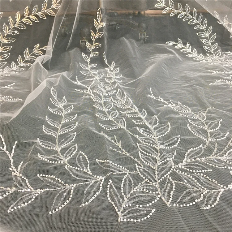 Свадебная фата для невесты, элегантный дизайн под заказ, украшенный бисером, с цветочным узором в виде листьев