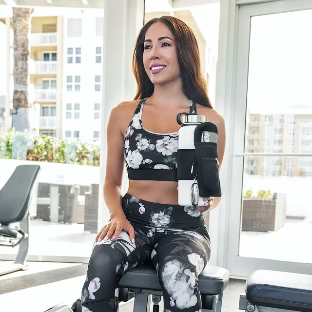 New Product Cell Phone Key Card Bag Neoprene Gym Water Bottle Pouch Water Bottle Holder For Running Walking