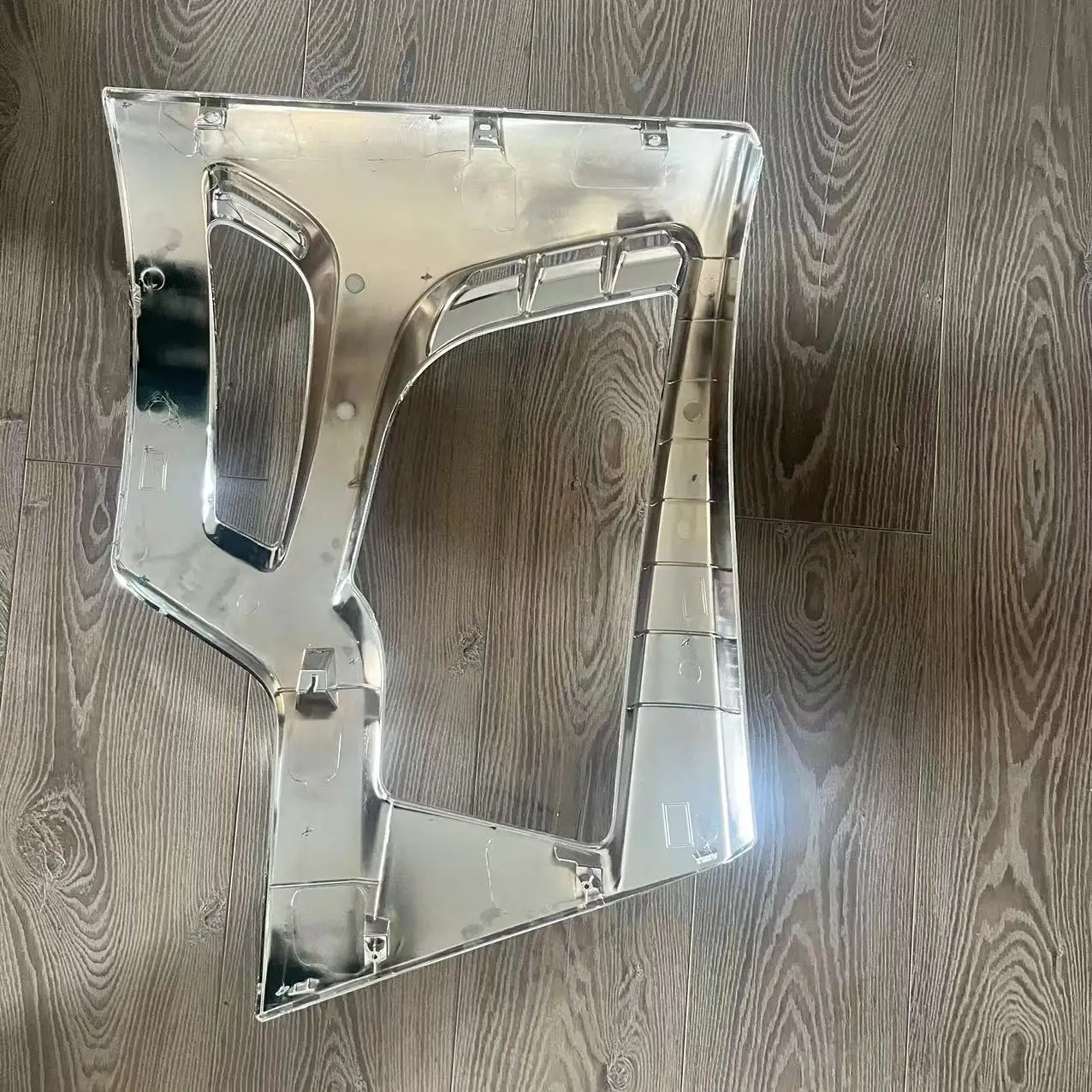 NEWTHINKING PARTS  chrome light frames for Mitsubishi Fuso new SUPER GREAT