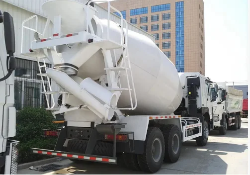High performance concrete mixer agitator large capacity 380 hp Weichai 10 wheel factory use