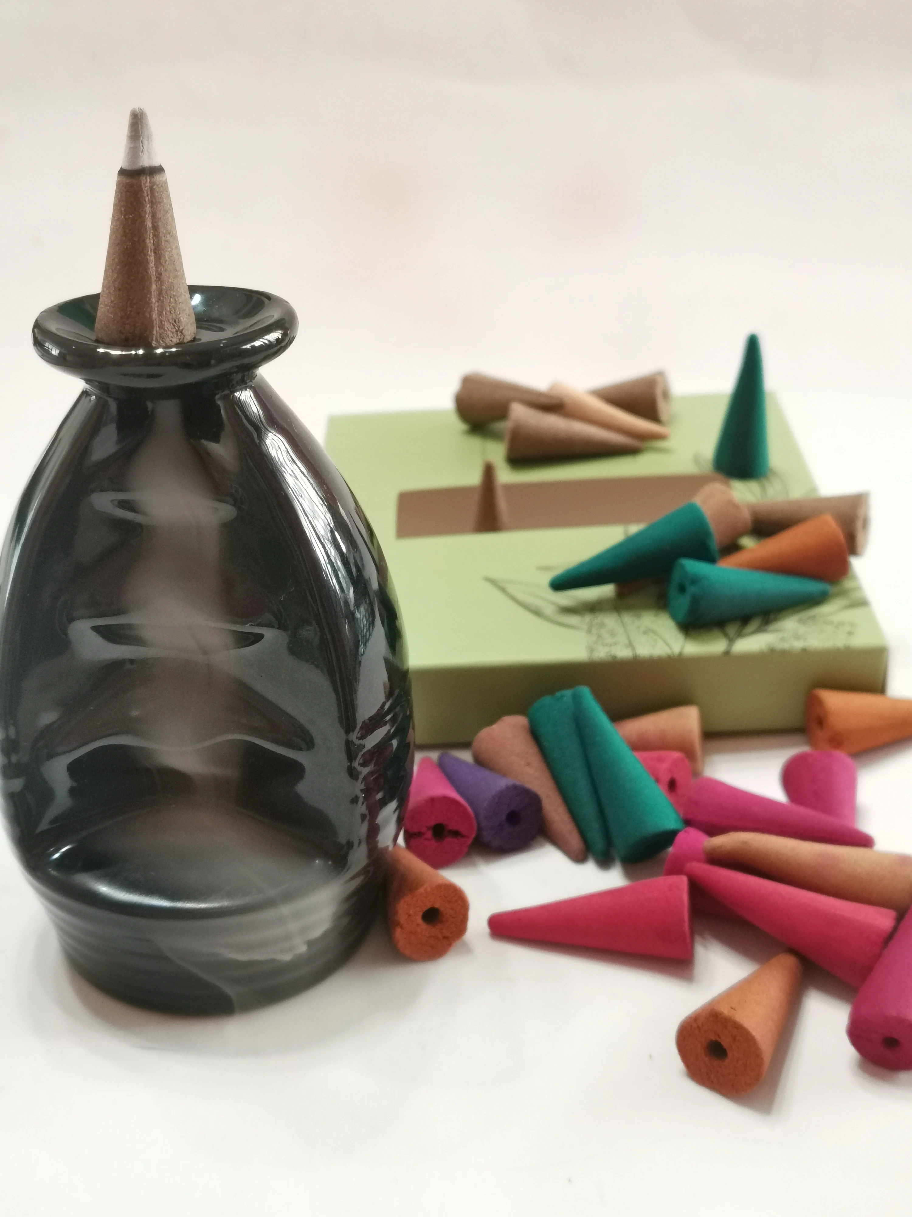 Hot sale China Factory backflow  incense waterfall  Essential Back Flow Incense Cones