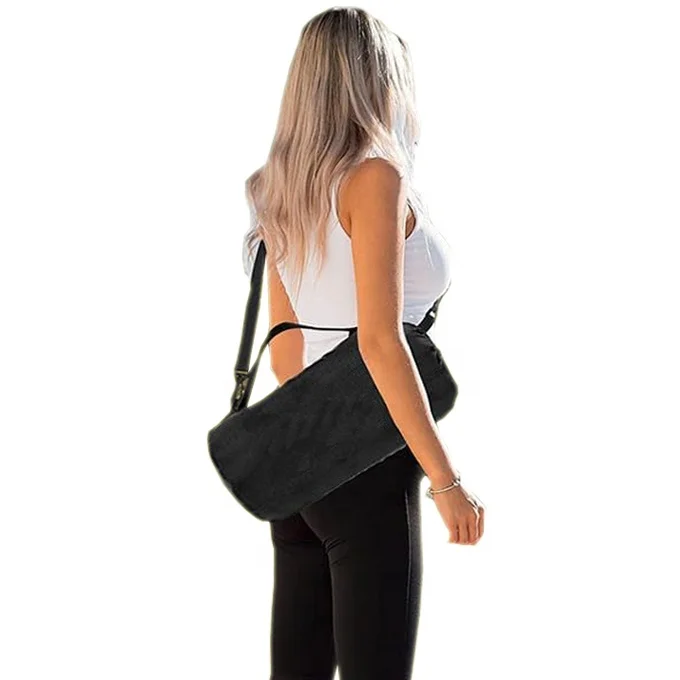 Outdoor waterproof custom logo quilted stadium folding picnic fleece blanket for camping