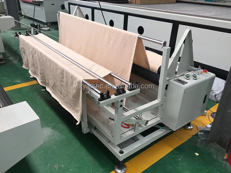 Industrial Laser Fabric Cutting Machine with large conveyor table and automatic feeding system