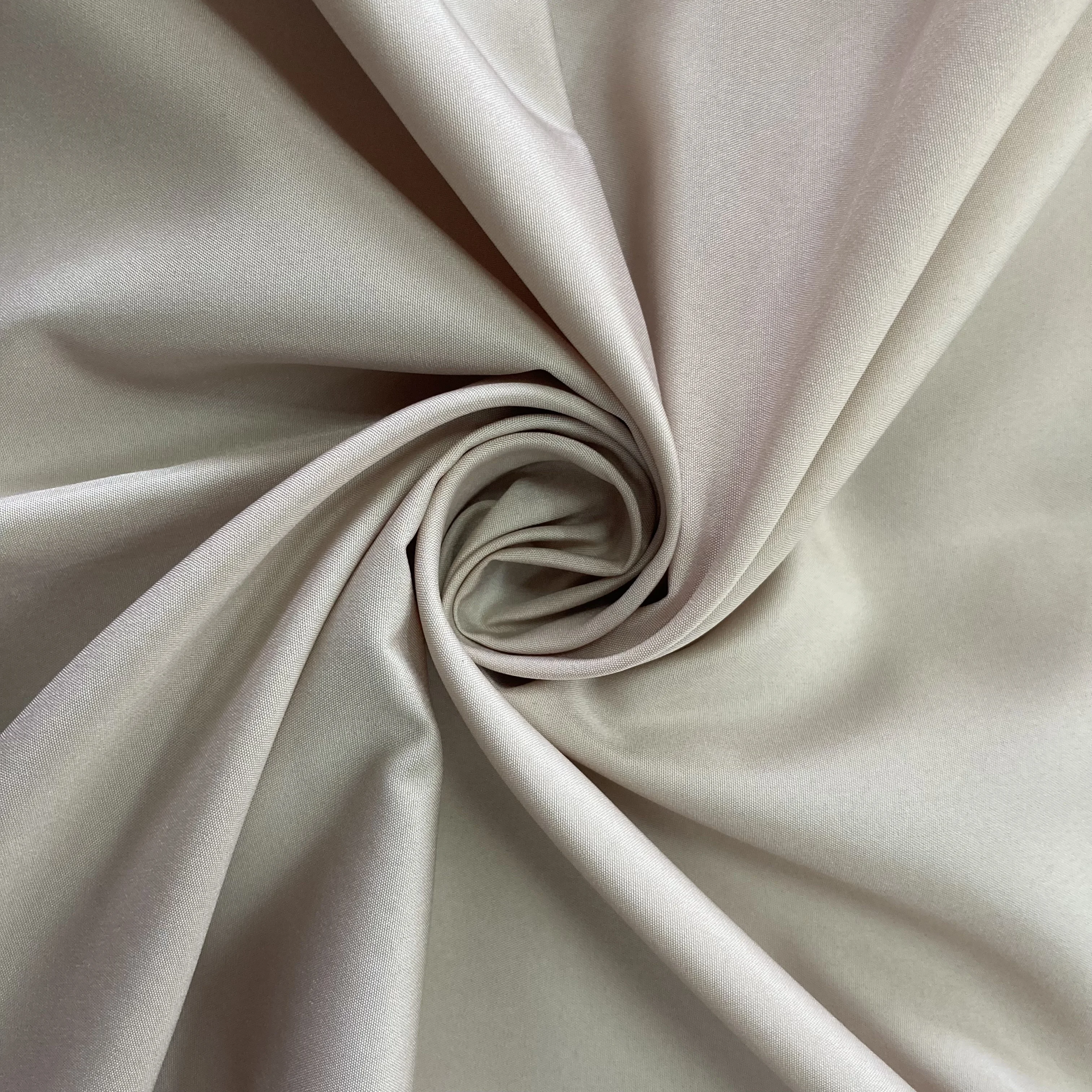 300T Plain Pongee Lining Woven Fabric 100% 50D Recycled Polyester Winter Down Jacket Fabric
