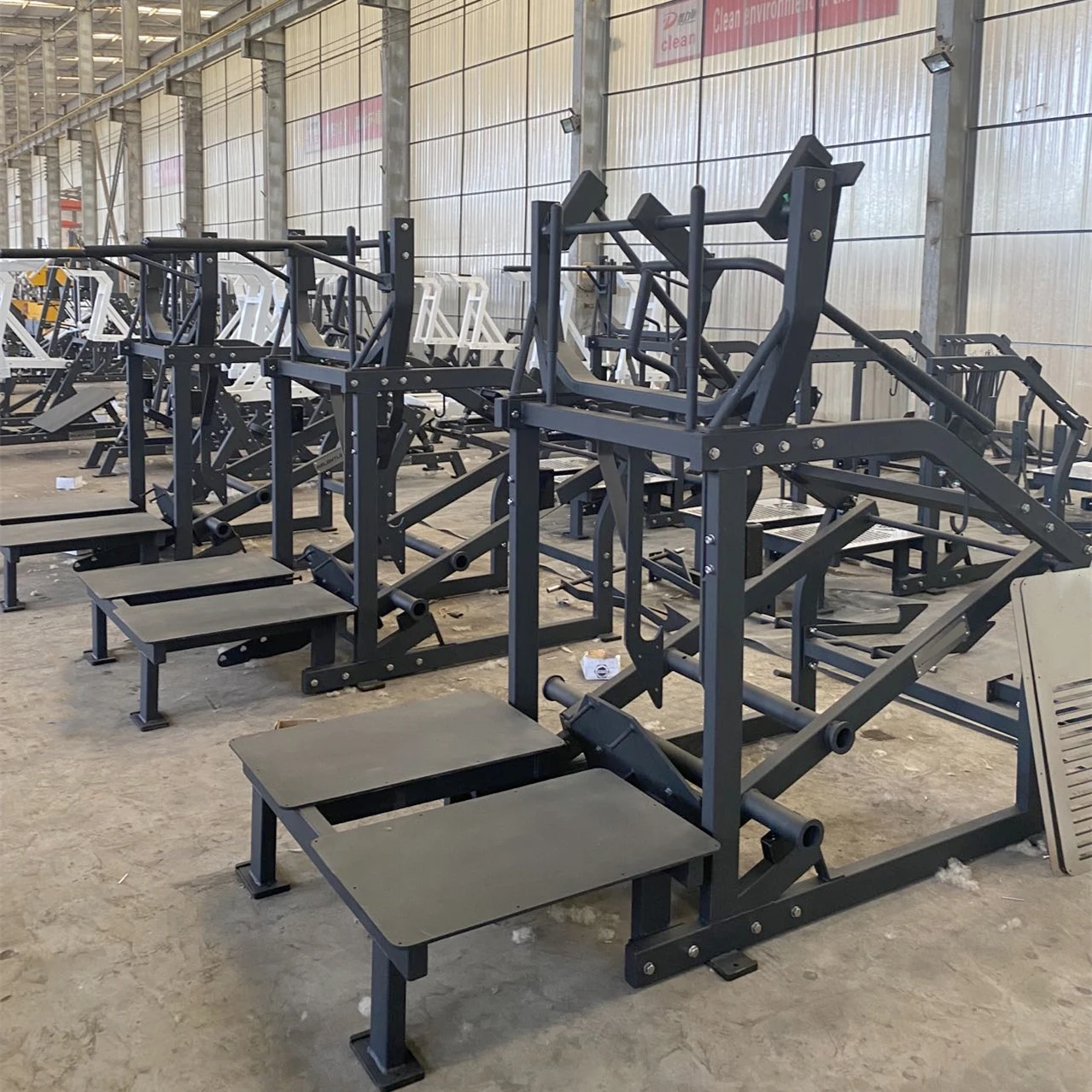 Commercial Fitness Equipment  plate loaded Belt Squat Machine studio gym equipment