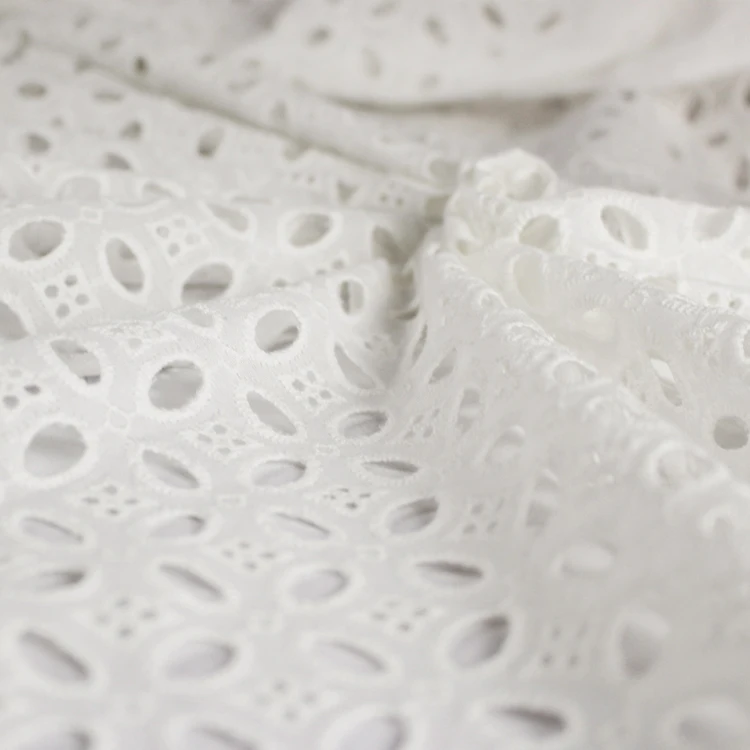 Cheerslife 2020 120Cm Ivory White  100%  Cotton Eyelet Embroidery Embroidered Lace Fabric For Women Dress Clothing Supplier