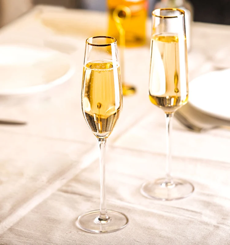 Custom logo thin Stem Hand Blown Champagne Flutes Gift Box Crystal Clear Glass goblet cocktail Champagne Glasses with gold rim