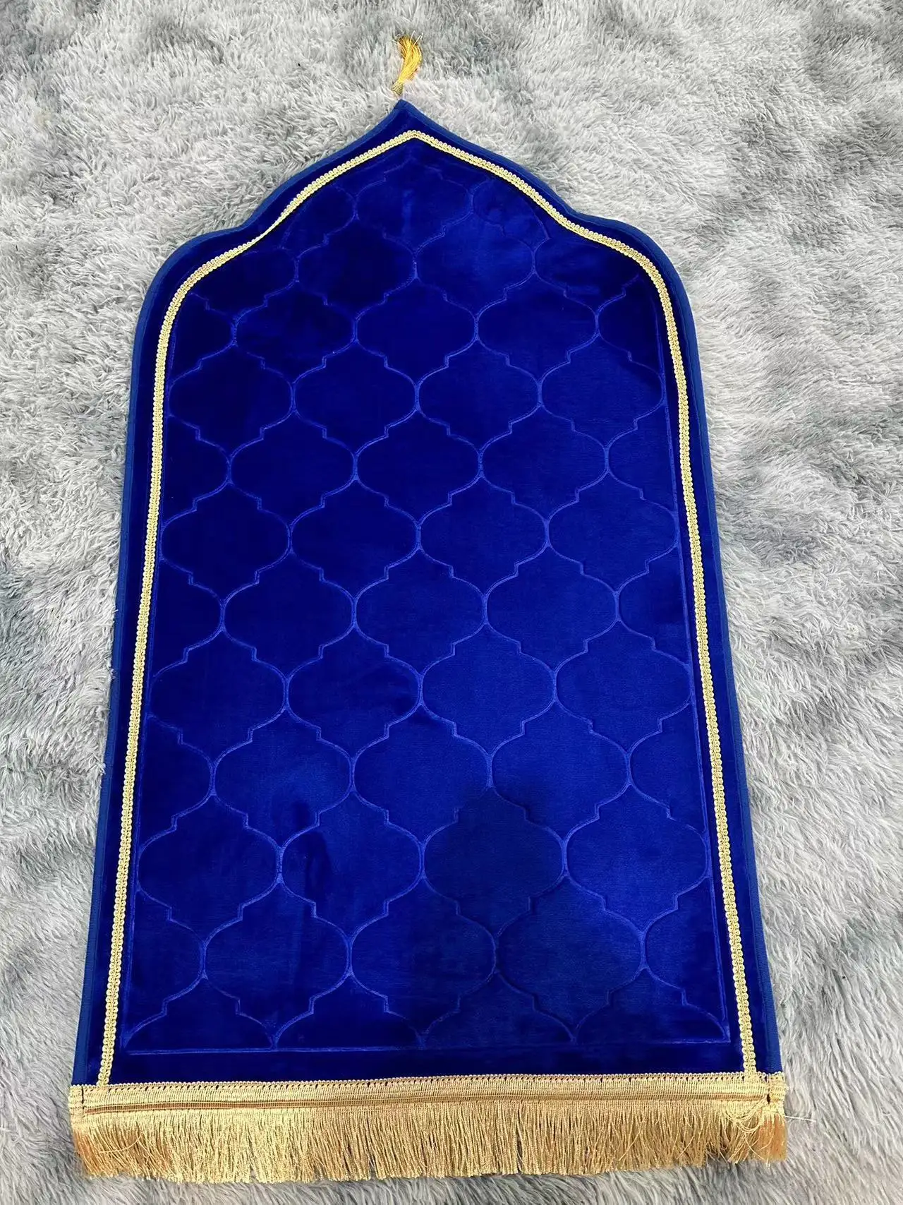 Wholesale Thick High Quality Printed Muslim Prayer Rug Velvet Chenille Islam Comfortable Prayer Mat