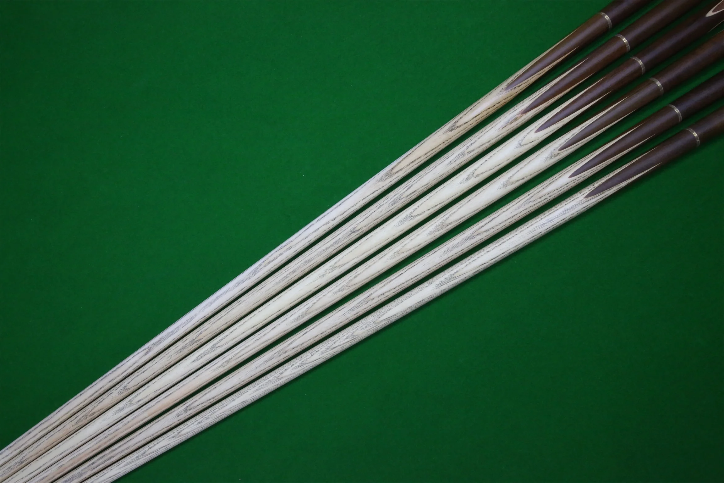 Cheap hotsale superpower snooker cue stick for snooker game