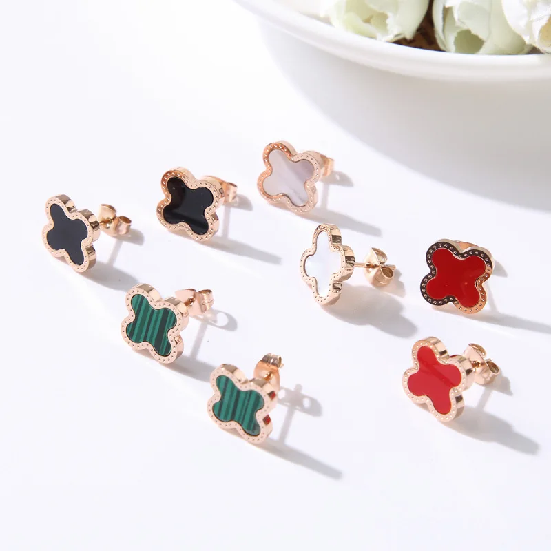 
New Fashionable Stainless Steel Woman Clover Stud Earring Jewelry for Women 