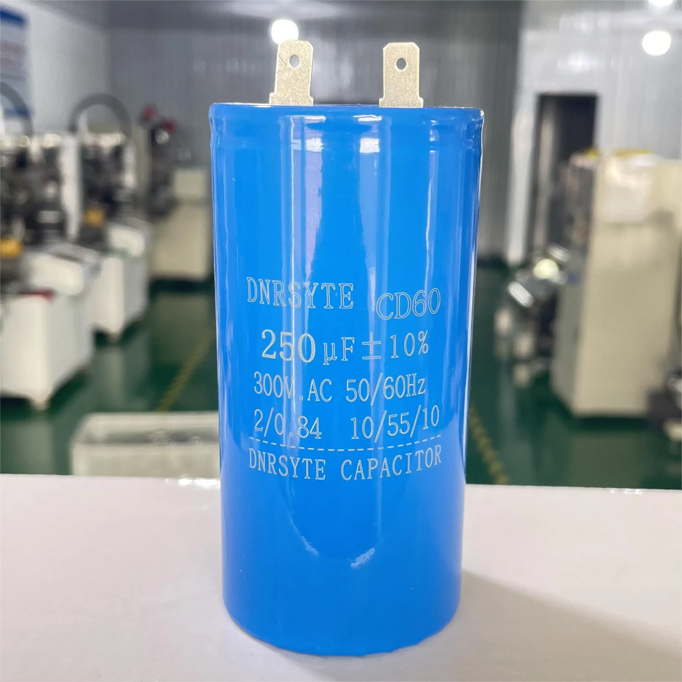 New Product Explosion 250uf 300V.AC 50/60Hz CD60 terminal capacitor  para aire acondicion maxwell super  motor starting