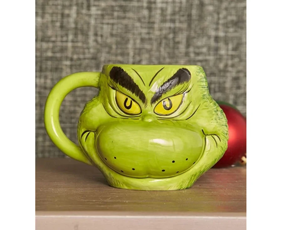  Grinch скульптурные латте изолированные Дорожные