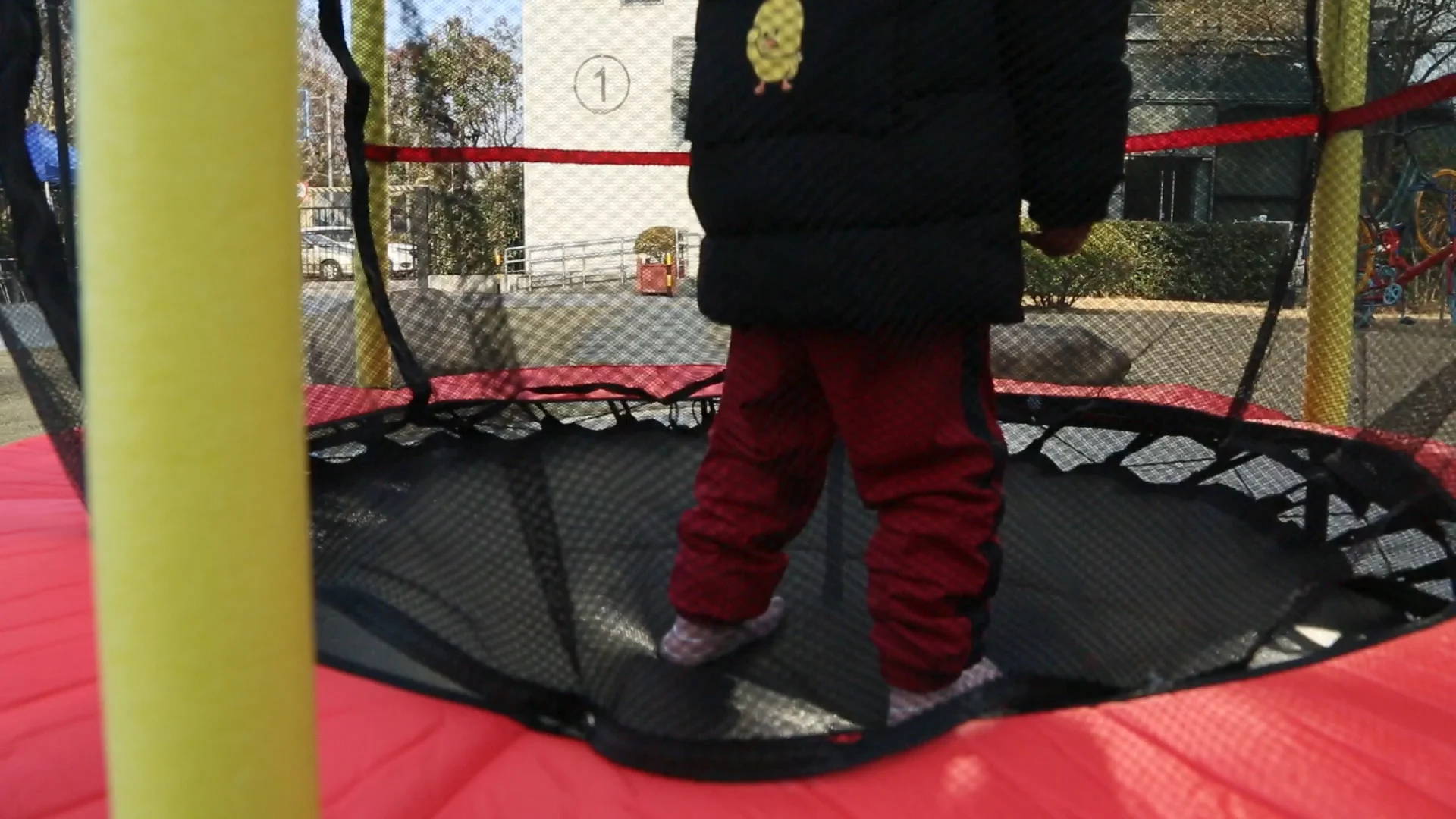 Professional 4.5ft Jumping Trampoline Indoor Kids Mini Trampoline With Safety Enclosure Net