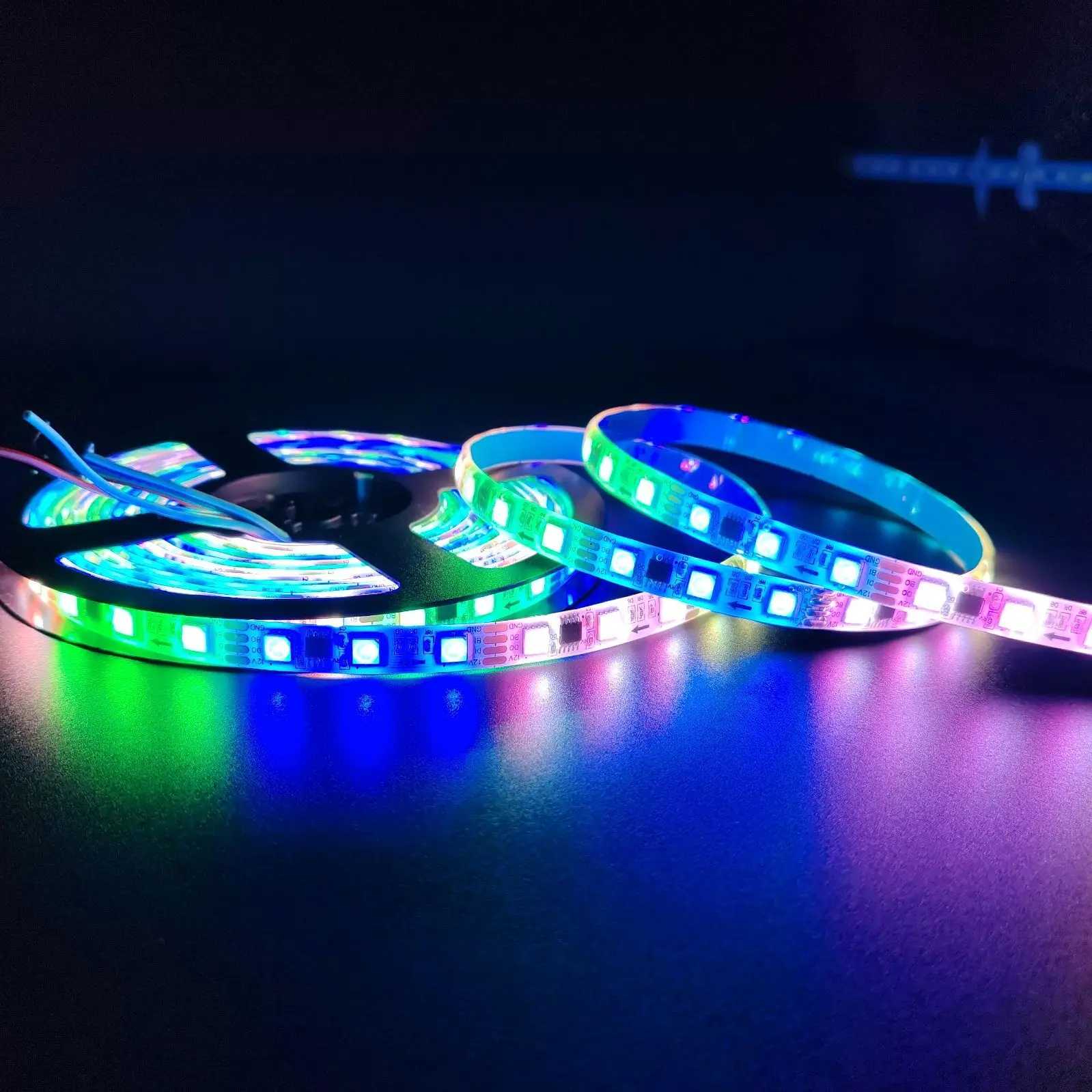 Programmable Addressable Pixel Rgb Led Lights 12v Ws2811 16704 IC 5050 RGBW 60LEDs/m 10mm Width IP20 IP65 Led Light Strip