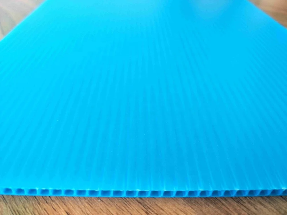 Ultraviolet-proof Clear Plastic Hollow Board Plastic Panel Corrugated PP Sheet