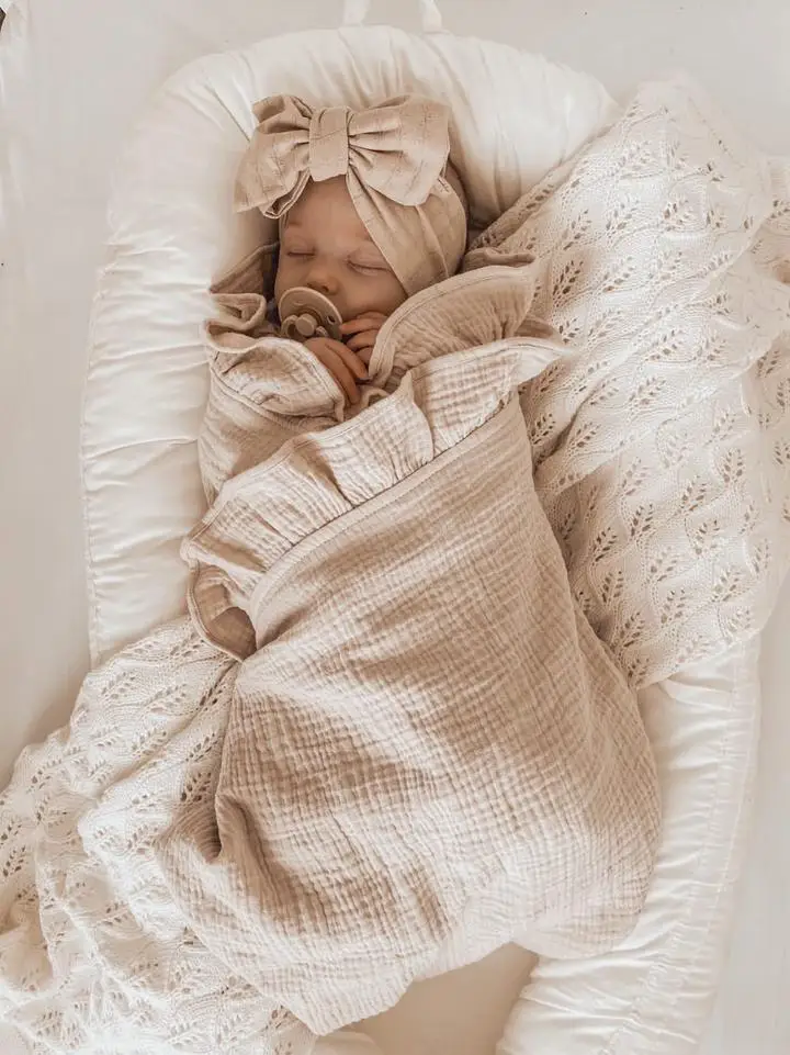 Eco-friendly Solid Color 2 Layer Crinkle Cotton Muslin Gauze Ruffle Baby Blanket 100% muslin swaddle wrap