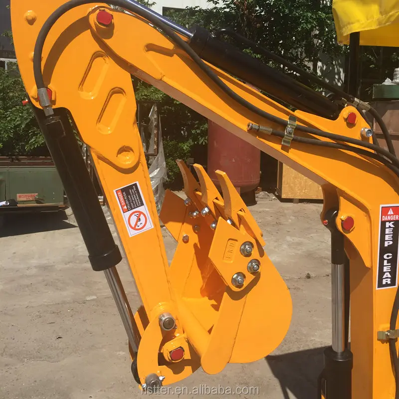 360 Degree Rotation Towable Backhoe Mini Excavator For Sale