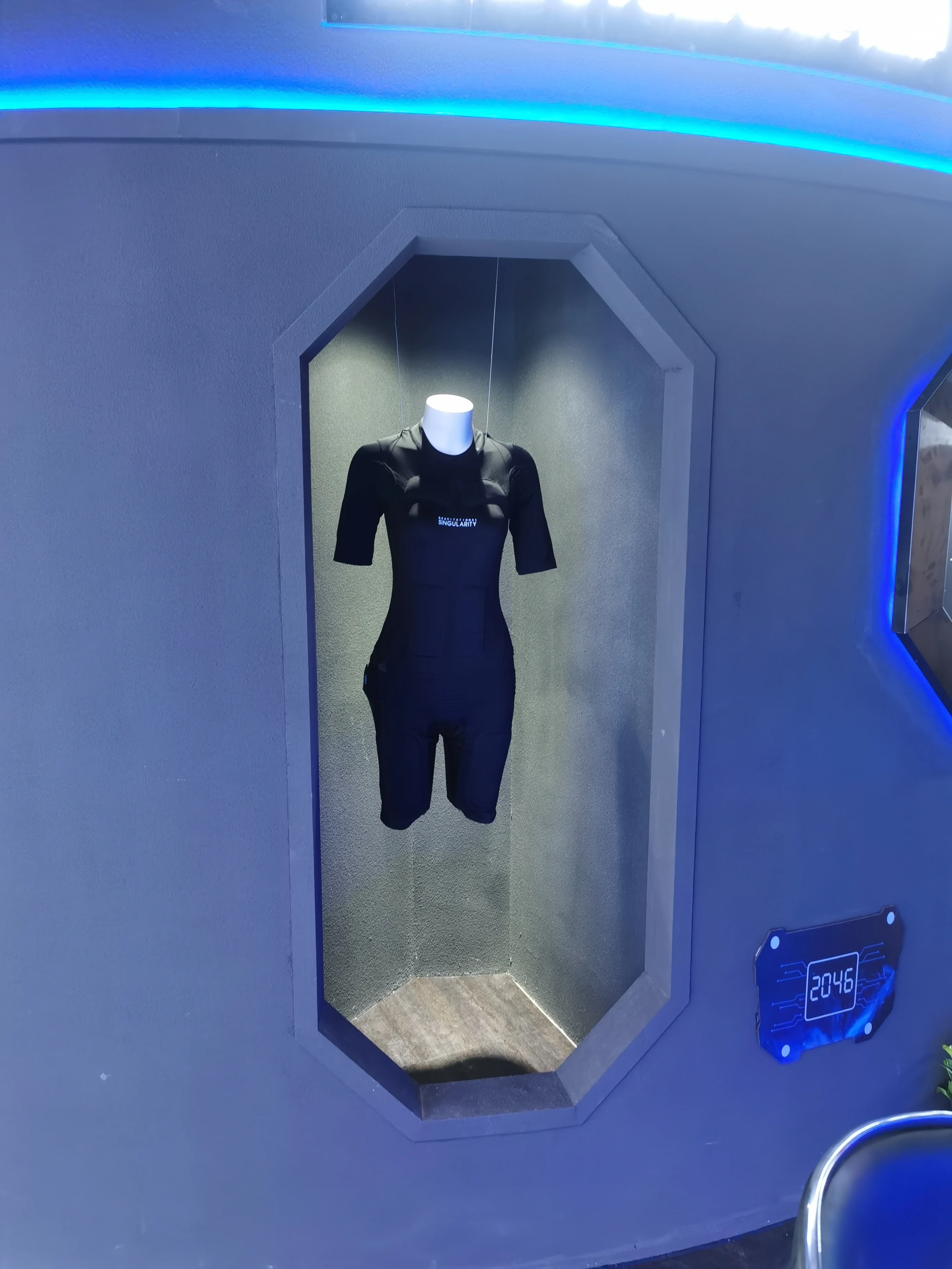 Ems suits Body Sculpting Fitness  Workout Slimming Ems Training Wireless ems suit training