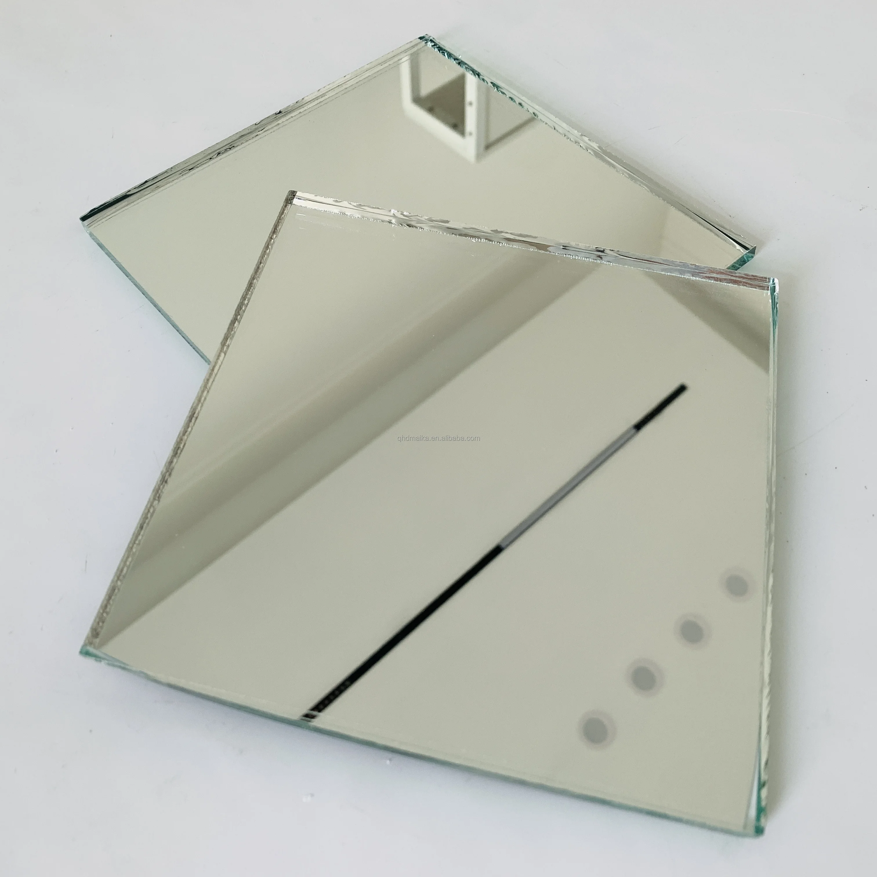 Top Quality Custom size 2mm 3mm 4mm 5mm Thickness Frameless Aluminum Silver Coating Mirror For Furniture And Decoration
