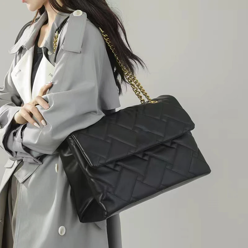 Custom Logo Big Chain Flap Bag Vegan Leather Handbags Work Tote Crossbody Bag Women Purses